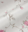 PÁG. 005/11 - Papel de Parede Floral - Importado Lavável - Coleção Classic Designs (Cinza Claro/ Rosa/ Com Brilho)