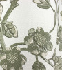 PÁG. 04 - Papel de Parede Floral Verde e Bege - Coleção Refúgio Bobinex - Vinílico Importado