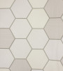 PÁG. 52 - Papel de Parede Geométrico Colmeia Bege e Cinza com Brilho - Coleção Metropolis 3 - Vinílico Importado
