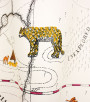 PÁG. 34 - Papel de Parede Mapa Safari Fundo Bege - Coleção Mundo - Vinílico Importado